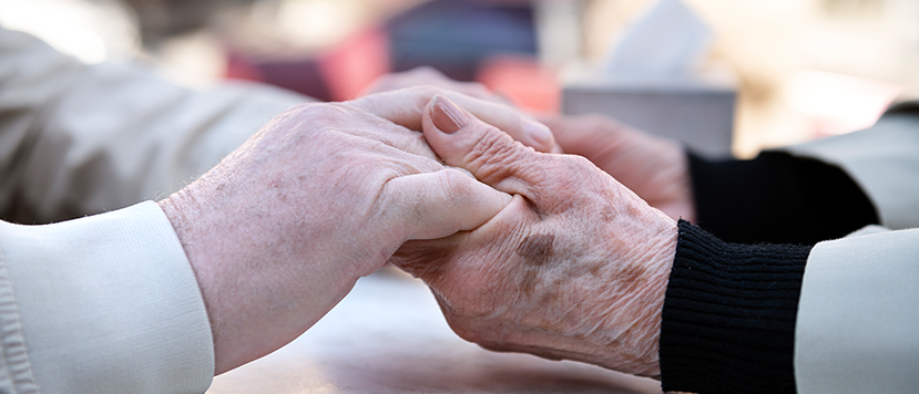 couple holding hand